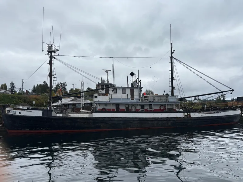 The Image of Newcastle 104 Commercial Freighter 1944 - 8700213