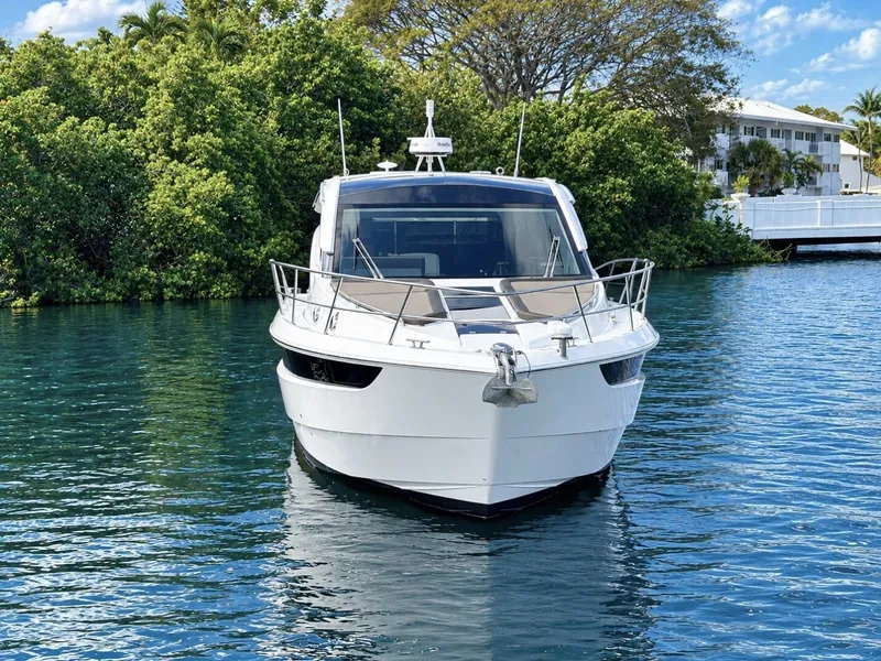 Slide: The Image of Galeon 430 HTC 2018 - 8730319