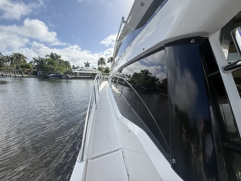 Slide: The Image of Galeon 430 HTC 2018 - 8730339