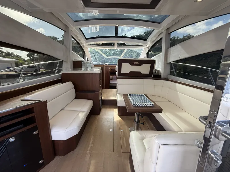 Slide: The Image of Galeon 430 HTC 2018 - 8730332