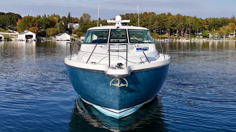 Slide: The Image of Tiara 4300 Sovran 2006 - 8730551