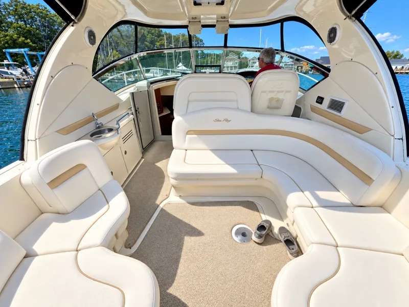 Slide: The Image of Sea Ray 390 Sundancer 2010 - 8730791