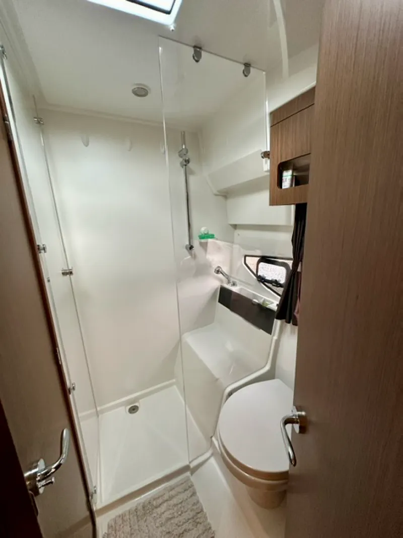 Slide: The Image of 2024 Beneteau  Antares 11 Fly - 8739067