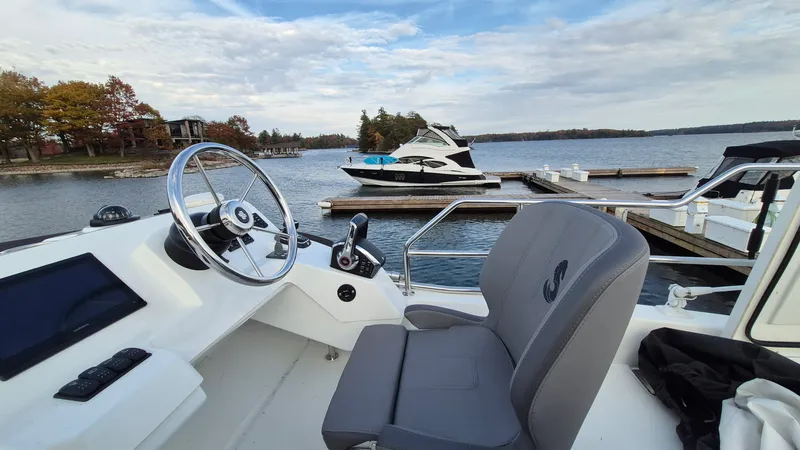 Slide: The Image of 2024 Beneteau  Antares 11 Fly - 8739079