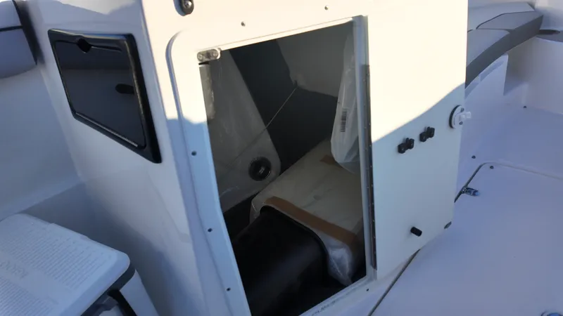 Slide: The Image of Yamaha SX220 2025 - 13