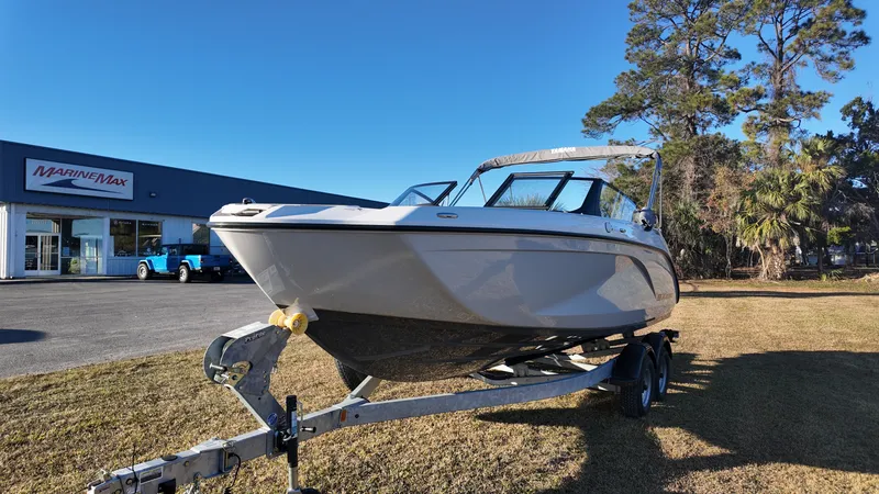 Slide: The Image of Yamaha SX220 2025 - 19