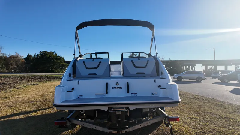 Slide: The Image of Yamaha SX220 2025 - 2