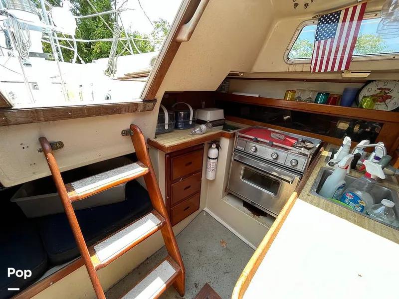 Slide: The Image of Catalina 30 Tall Rig 1984 - 10839302