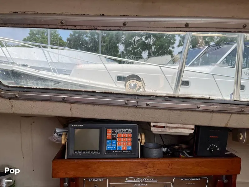 Slide: The Image of Catalina 30 Tall Rig 1984 - 10839358