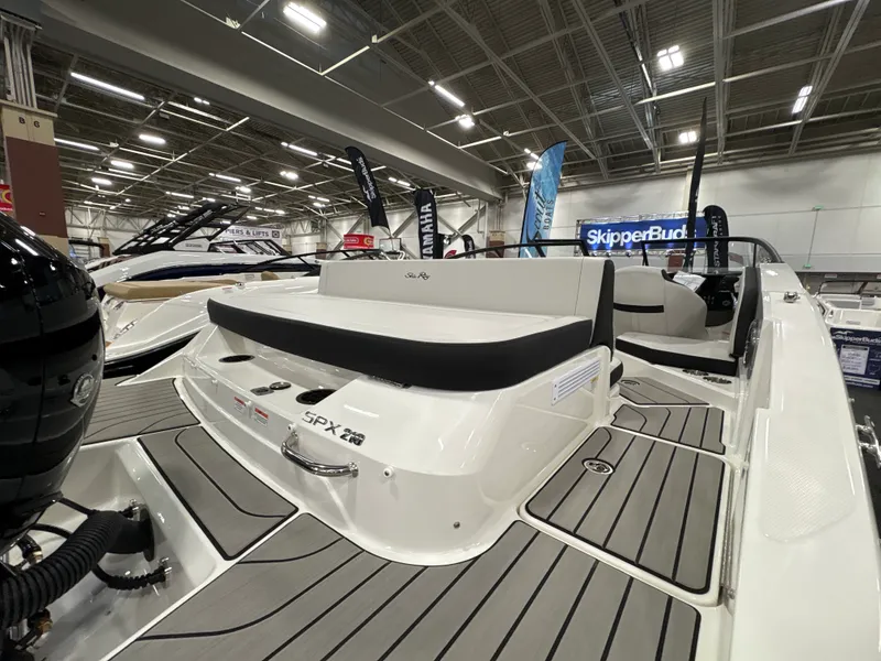 Slide: The Image of Sea Ray SPX 210 Outboard 2026 - 5