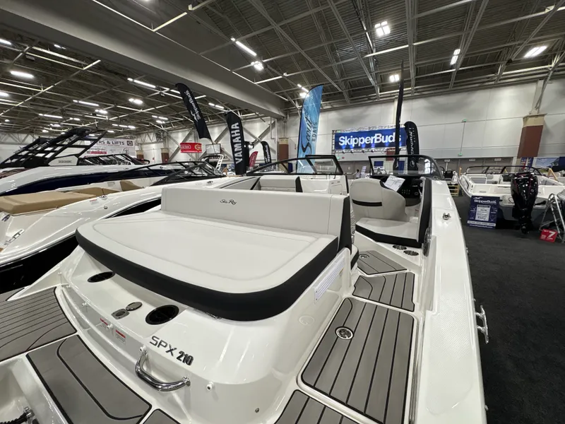 Slide: The Image of Sea Ray SPX 210 Outboard 2026 - 6