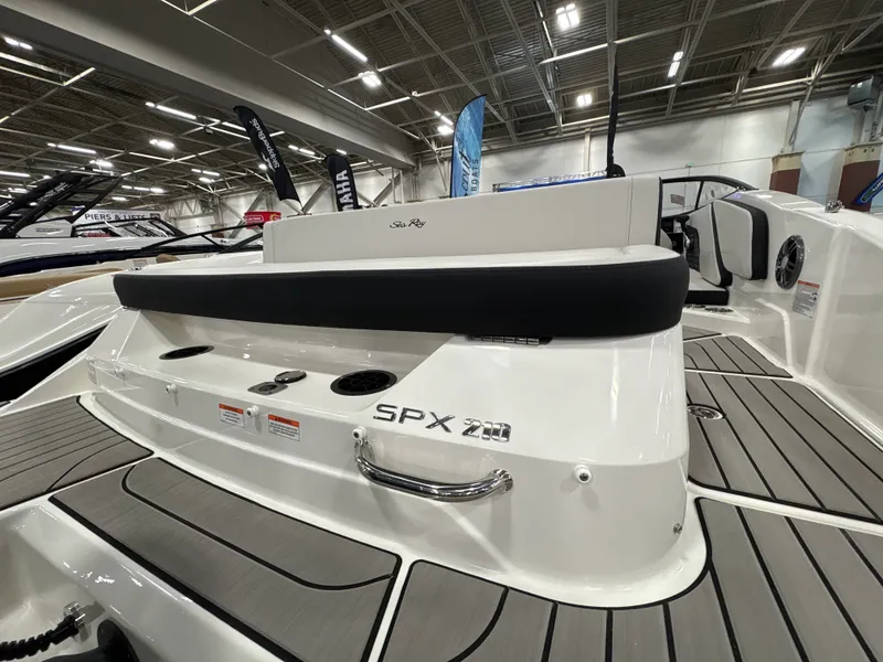 Slide: The Image of Sea Ray SPX 210 Outboard 2026 - 7