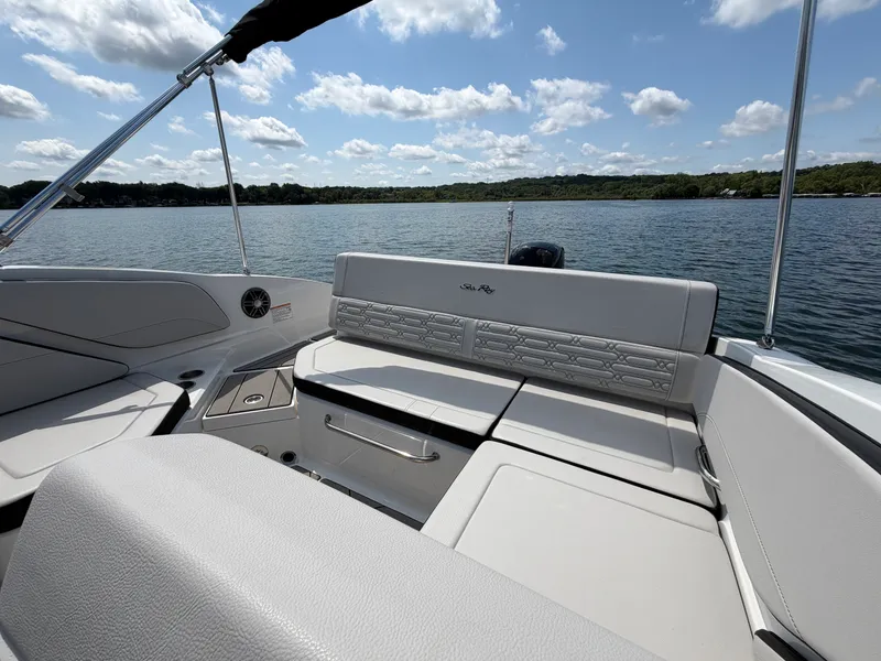 Slide: The Image of Sea Ray SPX 210 Outboard 2026 - 27