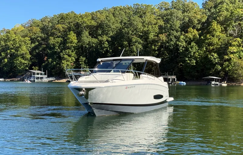 Slide: The Image of Regal 36 GRAND COUPE 2021 - 4