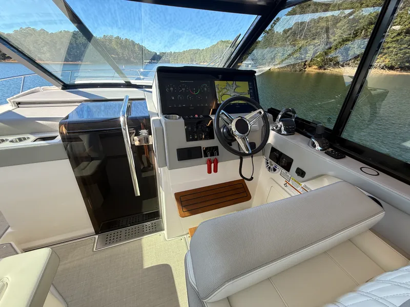 Slide: The Image of Regal 36 GRAND COUPE 2021 - 41