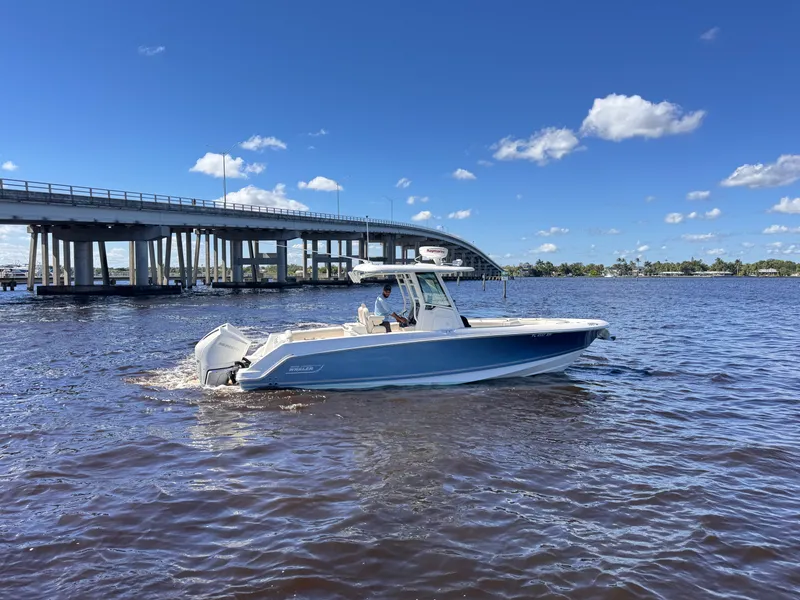 Slide: The Image of Boston Whaler 280 OUTRAGE 2021 - 4