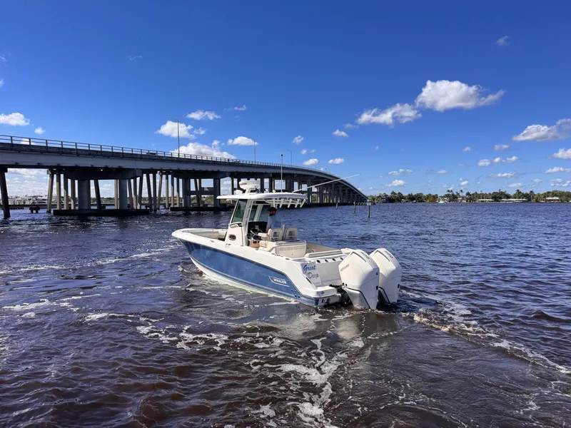 Slide: The Image of Boston Whaler 280 OUTRAGE 2021 - 6