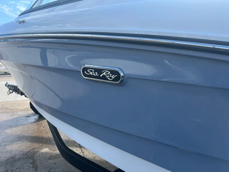 Slide: The Image of Sea Ray SPX 210 Outboard 2026 - 4