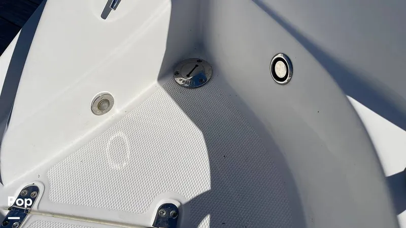 Slide: The Image of Southwind 2400 SD 2018 - 16168269