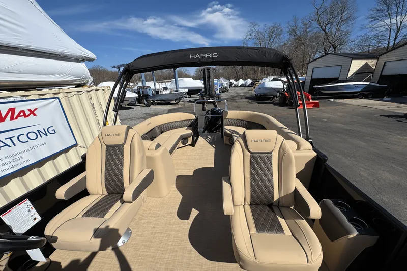 Slide: The Image of Harris 250 Sunliner 2025 - 10