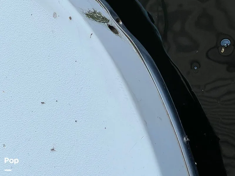 Slide: The Image of Rinker Fiesta Vee 340 2000 - 15800641