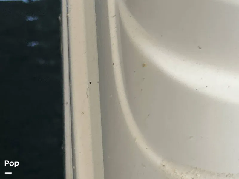 Slide: The Image of Rinker Fiesta Vee 340 2000 - 15800644