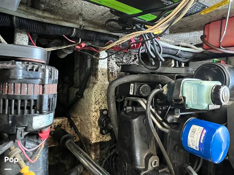 Slide: The Image of Rinker Fiesta Vee 340 2000 - 15800550