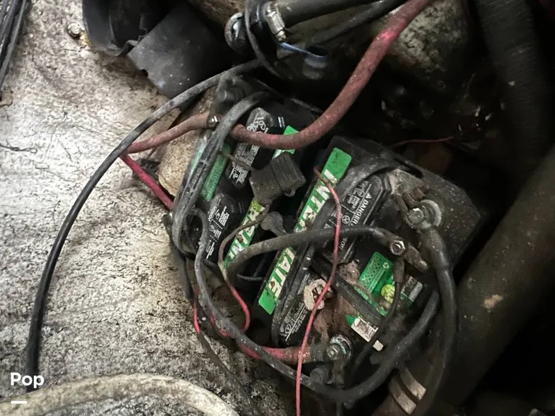 Slide: The Image of Rinker Fiesta Vee 340 2000 - 15800553