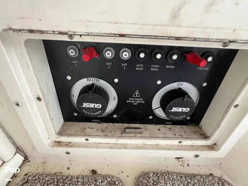 Slide: The Image of Battery Switch - 15800556