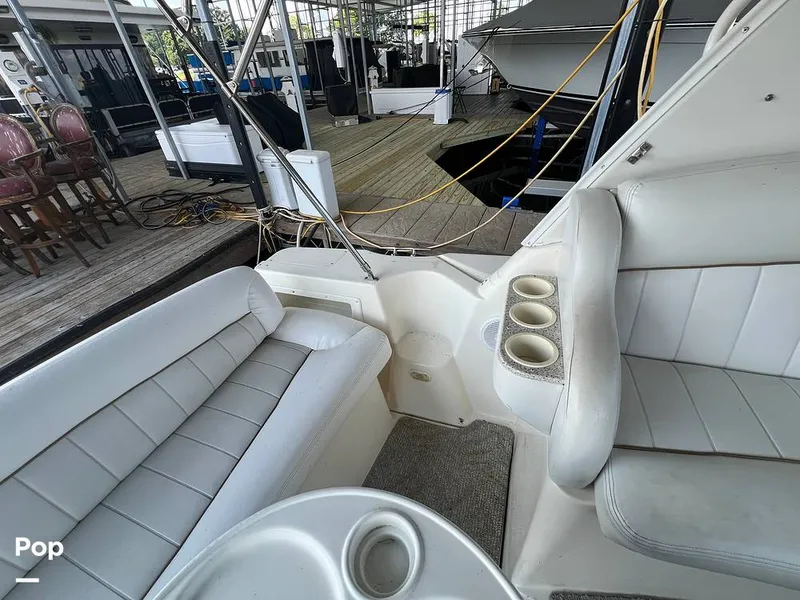 Slide: The Image of Rinker Fiesta Vee 340 2000 - 15800569