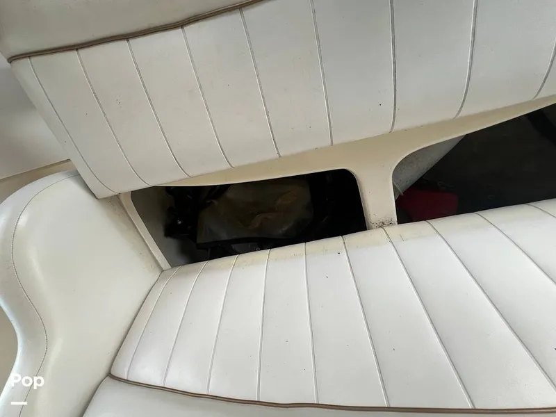 Slide: The Image of Rinker Fiesta Vee 340 2000 - 15800572