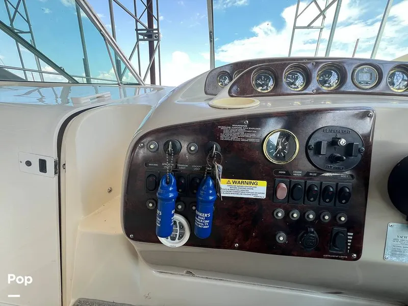 Slide: The Image of Rinker Fiesta Vee 340 2000 - 15800578