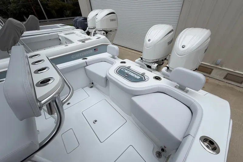 Slide: The Image of Contender 24 Sport 2027 - 12