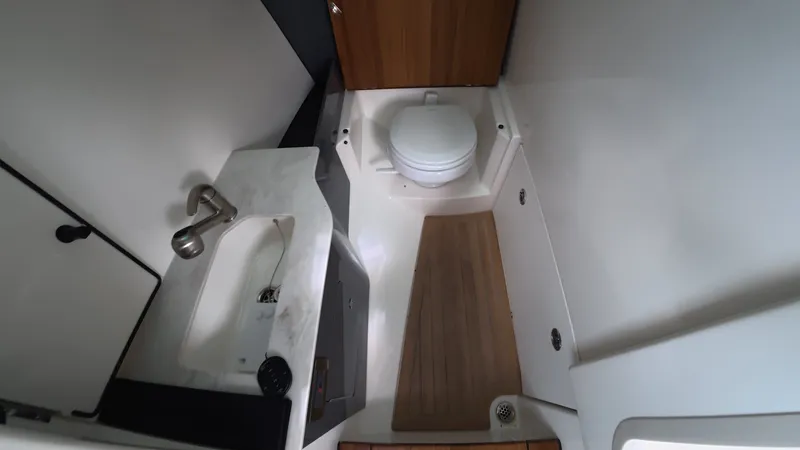 Slide: The Image of Boston Whaler 330 Vantage 2025 - 25
