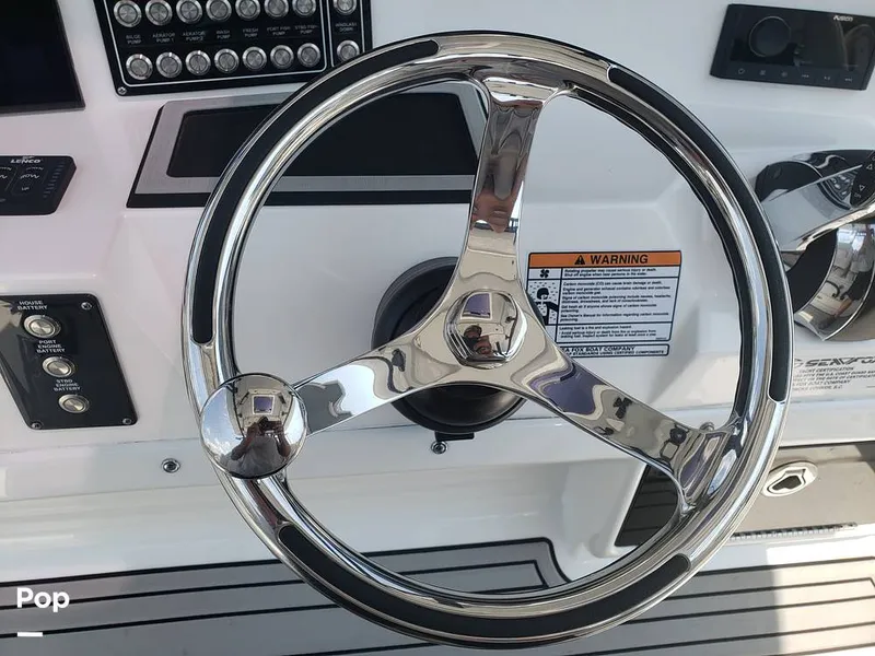 Slide: The Image of Sea Fox 328 Commander 2022 - 11030146