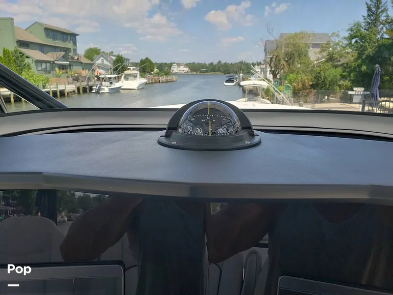 Slide: The Image of Sea Fox 328 Commander 2022 - 11030161