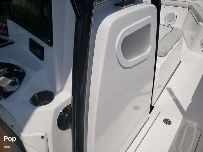 Slide: The Image of Sea Fox 328 Commander 2022 - 11030174