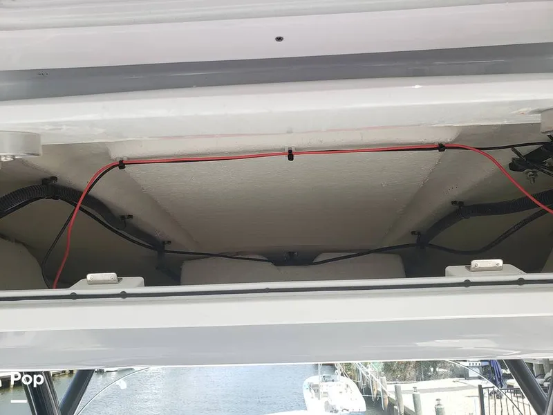 Slide: The Image of Sea Fox 328 Commander 2022 - 11030210