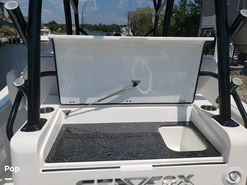 Slide: The Image of Sea Fox 328 Commander 2022 - 11030266