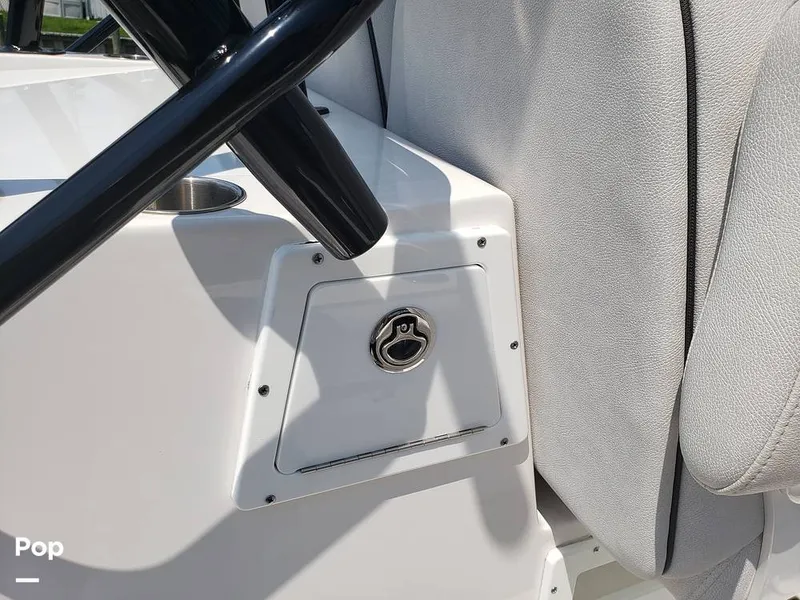 Slide: The Image of Sea Fox 328 Commander 2022 - 11030318