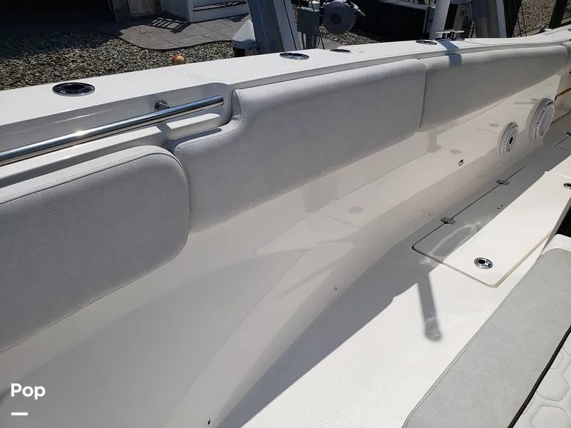 Slide: The Image of Sea Fox 328 Commander 2022 - 11030416