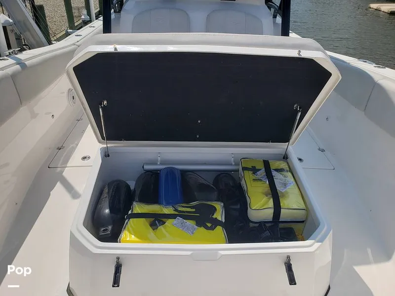 Slide: The Image of Sea Fox 328 Commander 2022 - 11030424