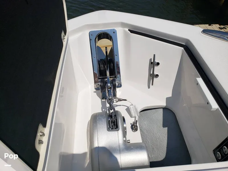 Slide: The Image of Sea Fox 328 Commander 2022 - 11030467