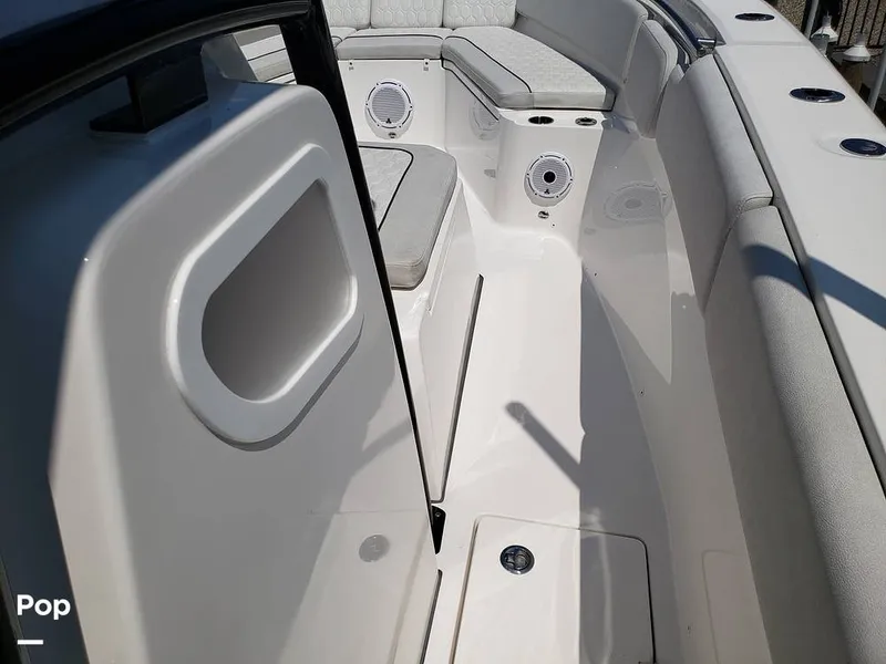 Slide: The Image of Sea Fox 328 Commander 2022 - 11030483