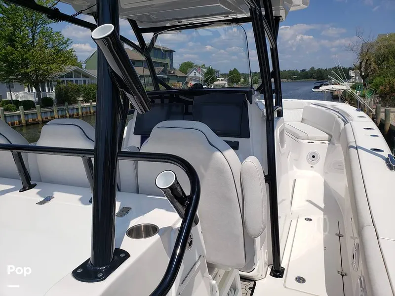 Slide: The Image of Sea Fox 328 Commander 2022 - 11030526