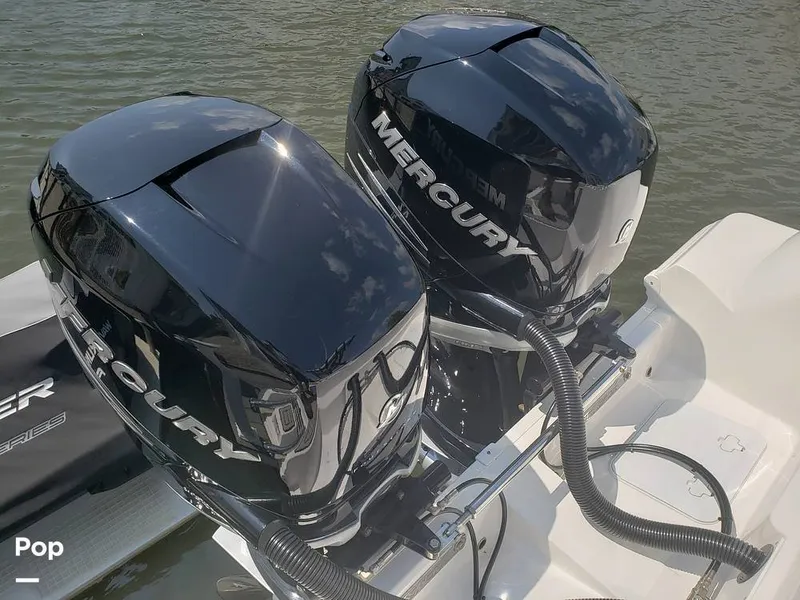 Slide: The Image of Sea Fox 328 Commander 2022 - 11029869