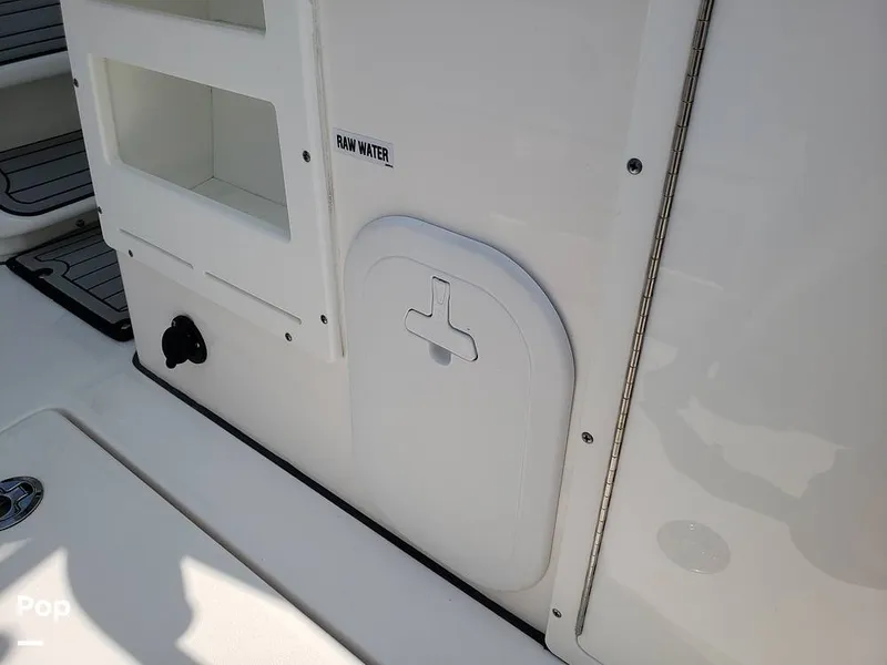 Slide: The Image of Sea Fox 328 Commander 2022 - 11030573