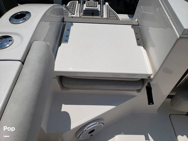 Slide: The Image of Sea Fox 328 Commander 2022 - 11030587