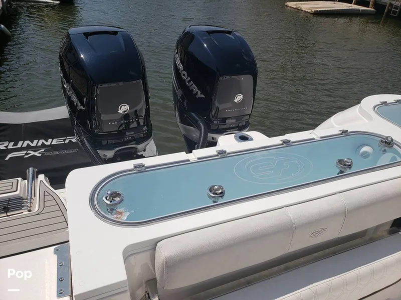 Slide: The Image of Sea Fox 328 Commander 2022 - 11029884