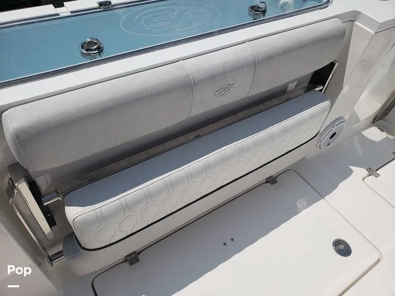 Slide: The Image of Sea Fox 328 Commander 2022 - 11029887